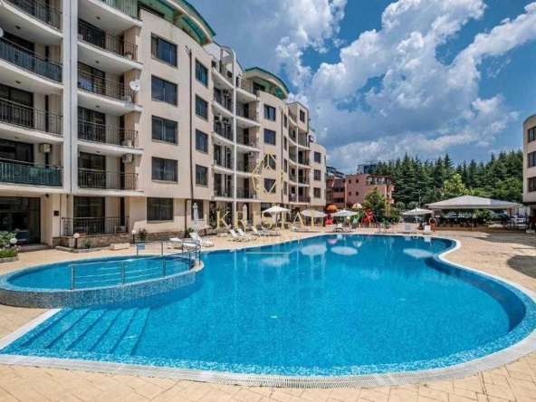 Тристаен апартамент в к.к. Слънчев бряг - 113 кв.м за 406 €/кв.м - Снимка #1
