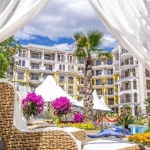 Тристаен апартамент в к.к. Слънчев бряг - 65 кв.м за 1662 €/кв.м - Снимка #1