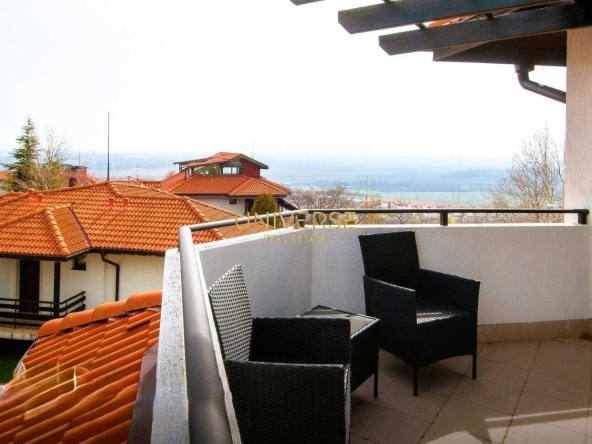 Двустаен апартамент в с. Кошарица, Област Бургас - 70 кв.м за 929 €/кв.м - Снимка #1