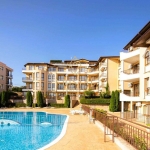 Двустаен апартамент в Свети Влас - 61 кв.м за 903 €/кв.м - Снимка #1