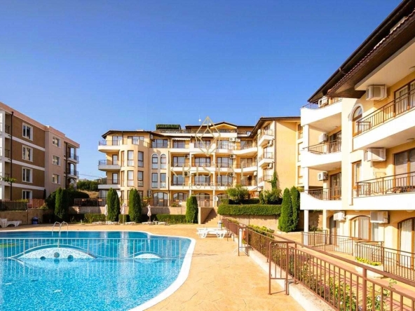 Двустаен апартамент в Свети Влас - 61 кв.м за 903 €/кв.м - Снимка #1