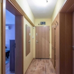 Дава се под наем Тристаен апартамент в Варна, Погреби - 75 кв.м за 510 € - Снимка #1