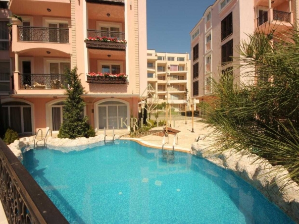 Двустаен апартамент в к.к. Слънчев бряг - 56 кв.м за 793 €/кв.м - Снимка #1