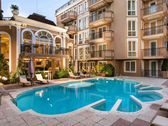 Двустаен апартамент в к.к. Слънчев бряг - 49 кв.м за 771 €/кв.м - Снимка #1