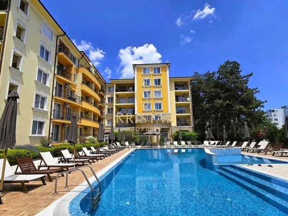 Двустаен апартамент в к.к. Слънчев бряг - 49 кв.м за 812 €/кв.м - Снимка #1