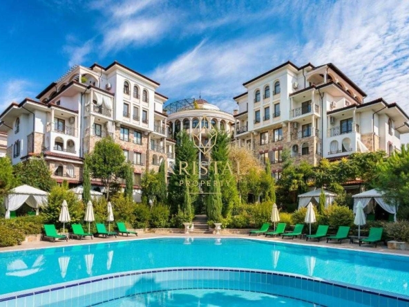 Двустаен апартамент в Несебър - 68 кв.м за 975 €/кв.м - Снимка #1