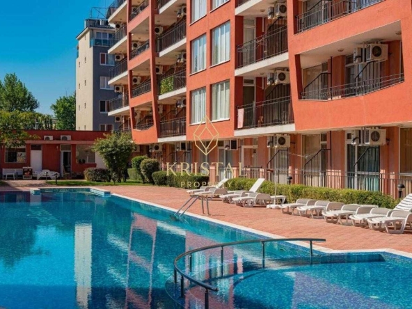 Едностаен апартамент в к.к. Слънчев бряг - 42 кв.м за 1155 €/кв.м - Снимка #1