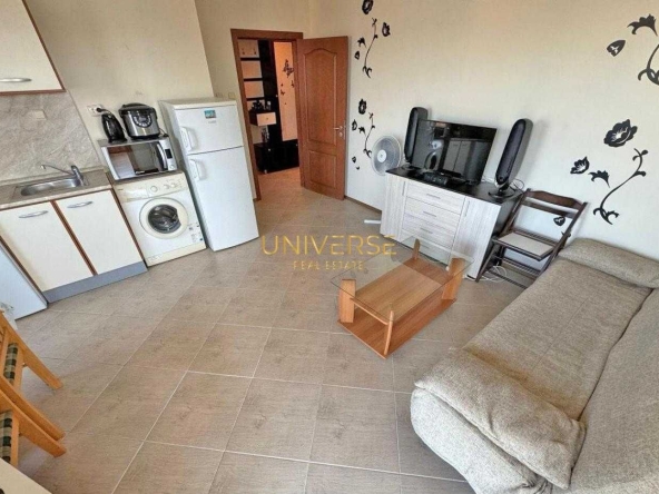 Тристаен апартамент в к.к. Слънчев бряг - 77 кв.м за 975 €/кв.м - Снимка #1