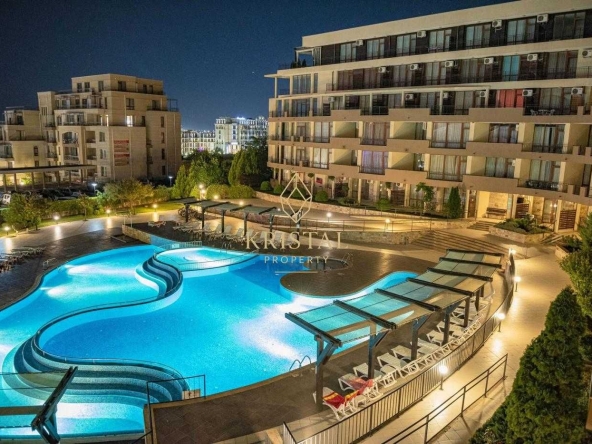 Двустаен апартамент в Свети Влас - 90 кв.м за 1612 €/кв.м - Снимка #1