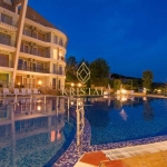 Тристаен апартамент в с. Кошарица, Област Бургас - 114 кв.м за 367 €/кв.м - Снимка #1