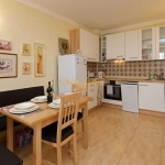 Двустаен апартамент в к.к. Слънчев бряг - 64 кв.м за 694 €/кв.м - Снимка #1