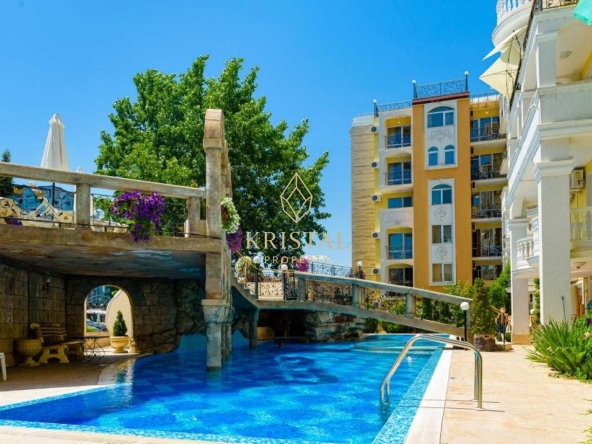 Двустаен апартамент в к.к. Слънчев бряг - 62 кв.м за 1371 €/кв.м - Снимка #1