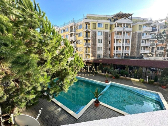 Двустаен апартамент в к.к. Слънчев бряг - 50 кв.м за 1300 €/кв.м - Снимка #1