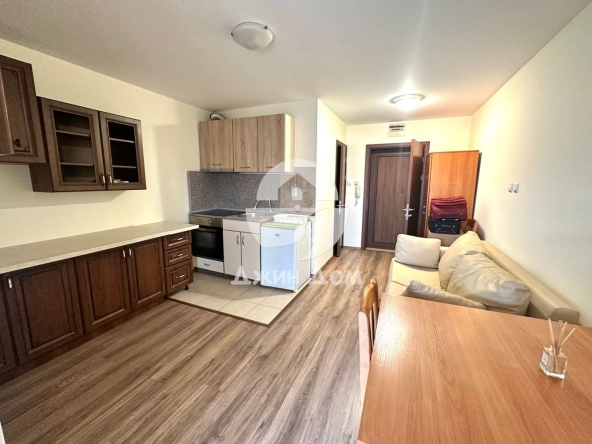 Едностаен апартамент в Несебър - 56 кв.м за 683 €/кв.м - Снимка #1