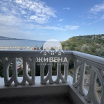 Двустаен апартамент в Варна, Аспарухово - 69 кв.м за 1957 €/кв.м - Снимка #1