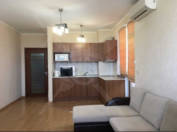 Двустаен апартамент в Варна, Галата - 80 кв.м за 1225 €/кв.м - Снимка #1