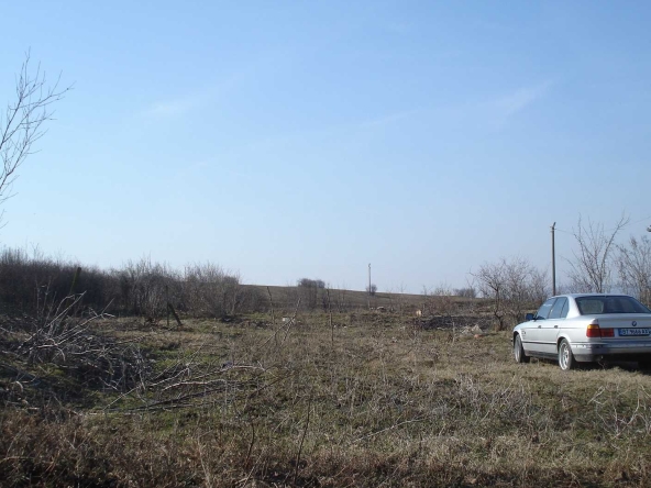 Парцел в с. Върбица, Област Велико Търново - 500 кв.м за 3 €/кв.м - Снимка #1