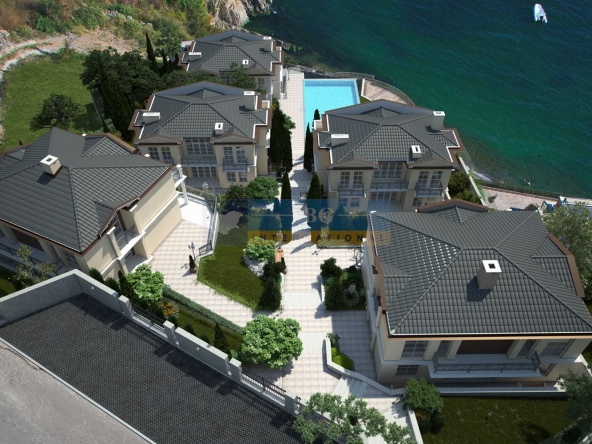 Къща в Созопол - 450 кв.м за 1667 €/кв.м - Снимка #1