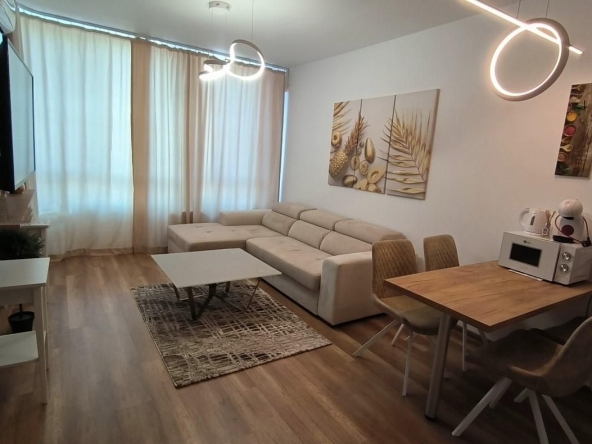 Дава се под наем Двустаен апартамент в София, Бъкстон - 60 кв.м за 690 € - Снимка #1