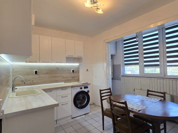 Тристаен апартамент в Горна Оряховица - 83 кв.м за 1025 €/кв.м - Снимка #1