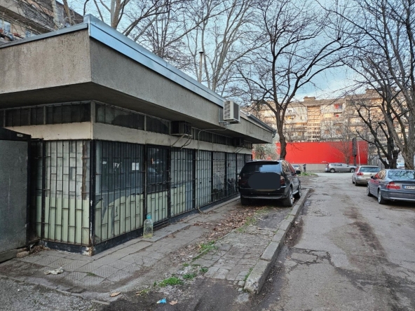 Дава се под наем Заведение в Плевен, Сторгозия - 60 кв.м за 204 € - Снимка #1