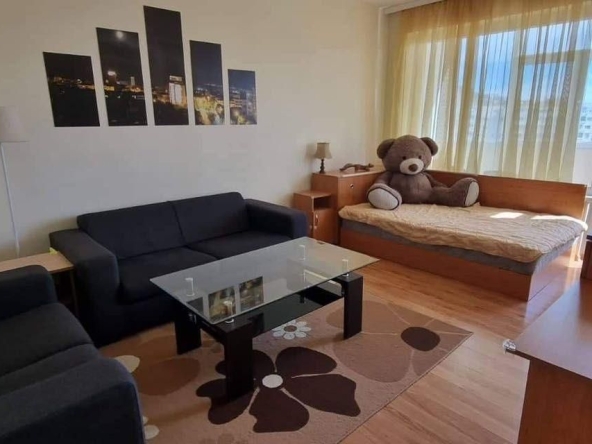 Дава се под наем Двустаен апартамент в Варна, ХЕИ - 45 кв.м за 383 € - Снимка #1