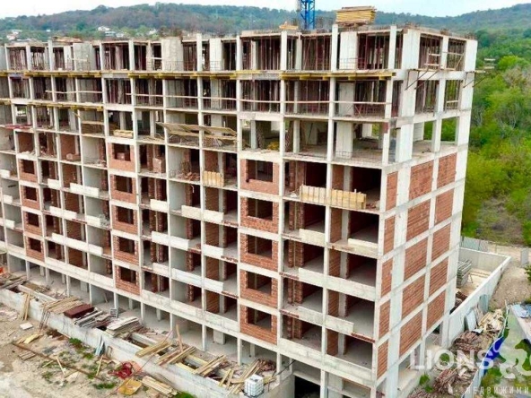 Дава се под наем Двустаен апартамент в Варна, Възраждане 4 - 71 кв.м за 89990 € - Снимка #1