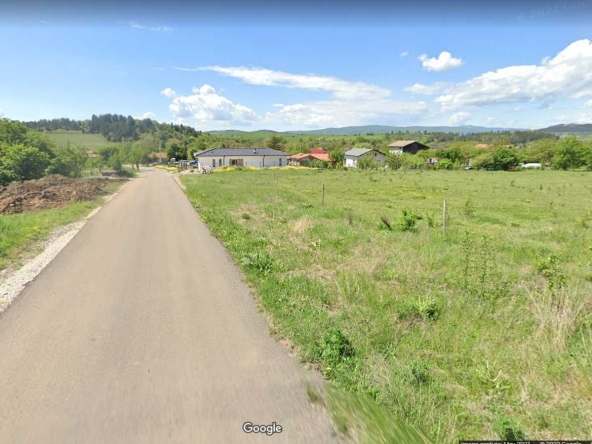 Земеделски имот в с. Долна Диканя, Област Перник -  кв.м за 44 €/дка - Снимка #1