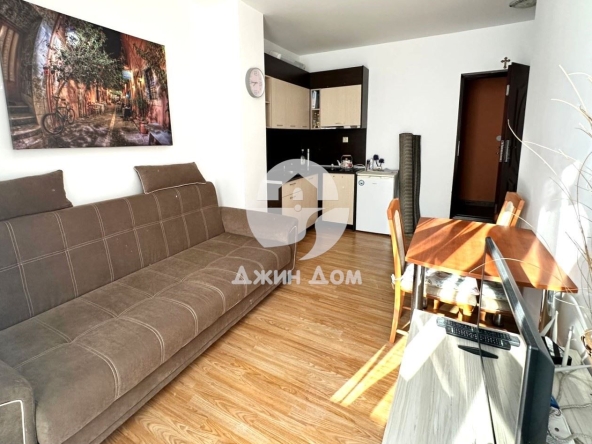 Двустаен апартамент в к.к. Слънчев бряг - 50 кв.м за 653 €/кв.м - Снимка #1