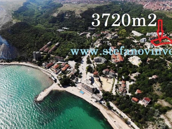 Парцел в Каварна - 3720 кв.м за 21 €/кв.м - Снимка #1