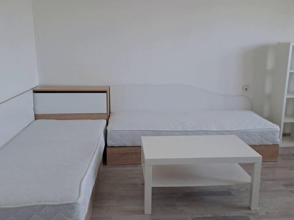 Дава се под наем Едностаен апартамент в София, Полигона - 49 кв.м за 497.25 € - Снимка #1