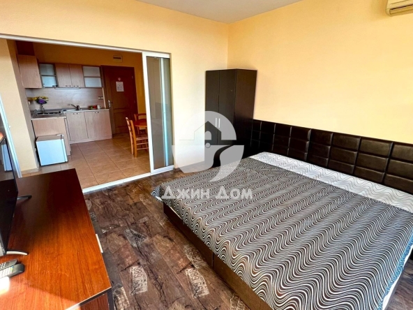 Двустаен апартамент в к.к. Слънчев бряг - 80 кв.м за 1038 €/кв.м - Снимка #1