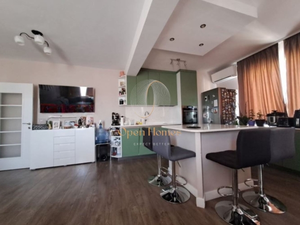 Тристаен апартамент в Пловдив, Южен - 104 кв.м за 1924 €/кв.м - Снимка #1
