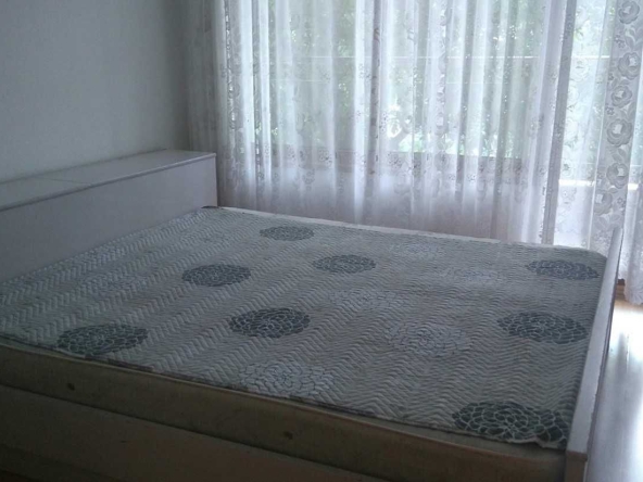 Дава се под наем Двустаен апартамент в Пловдив, Гагарин - 60 кв.м за 289.17 € - Снимка #1