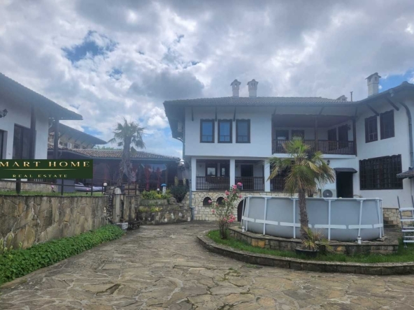 Дава се под наем Къща в с. Арбанаси, Област Велико Търново - 625 кв.м за 1500 € - Снимка #1