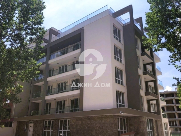 Двустаен апартамент в к.к. Слънчев бряг - 64 кв.м за 1329 €/кв.м - Снимка #1