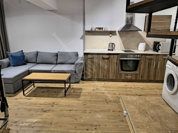 Дава се под наем Мезонет в Варна, Център - 75 кв.м за 997.05 € - Снимка #1