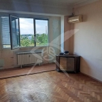 Тристаен апартамент в София, Толстой - 65 кв.м за 2308 €/кв.м - Снимка #1