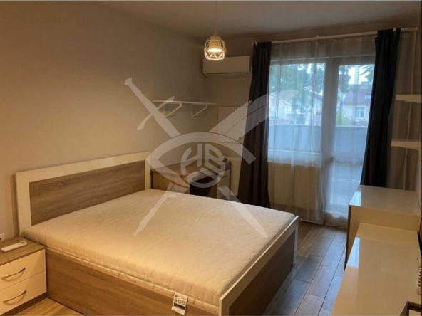 Дава се под наем Двустаен апартамент в София, Център - 55 кв.м за 648.21 € - Снимка #1
