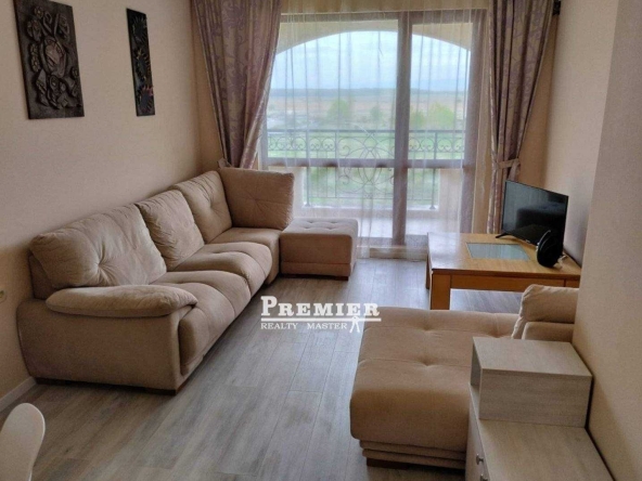 Двустаен апартамент в к.к. Слънчев бряг - 59 кв.м за 1111 €/кв.м - Снимка #1