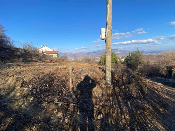 Парцел в Кюстендил, Колуша - 1100 кв.м за 35 €/кв.м - Снимка #1