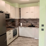 Дава се под наем Двустаен апартамент в Пловдив, Гагарин - 73 кв.м за 118698.93 € - Снимка #1