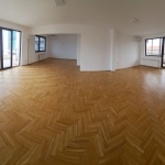 Дава се под наем Тристаен апартамент в София, Лозенец - 146 кв.м за 1050 € - Снимка #1