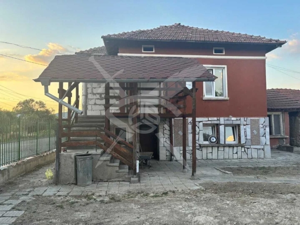 Къща в с. Скравена, Област София-област - 210 кв.м за 358 €/кв.м - Снимка #1