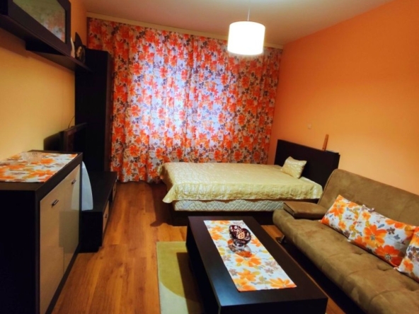 Тристаен апартамент в София, Зона Б-5-3 - 71 кв.м за 1429 €/кв.м - Снимка #1