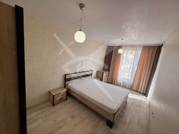 Дава се под наем Тристаен апартамент в София, Военна рампа - 80 кв.м за 718.08 € - Снимка #1