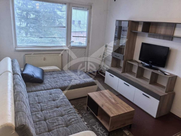 Дава се под наем Етаж от къща в Нови Искър - 100 кв.м за 498.27 € - Снимка #1
