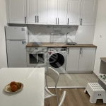 Дава се под наем Двустаен апартамент в София, Витоша - 64 кв.м за 588.03 € - Снимка #1