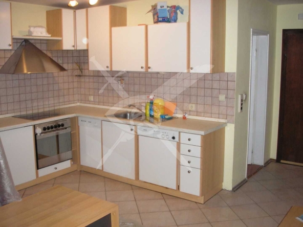 Дава се под наем Двустаен апартамент в София, Лагера - 65 кв.м за 588.03 € - Снимка #1