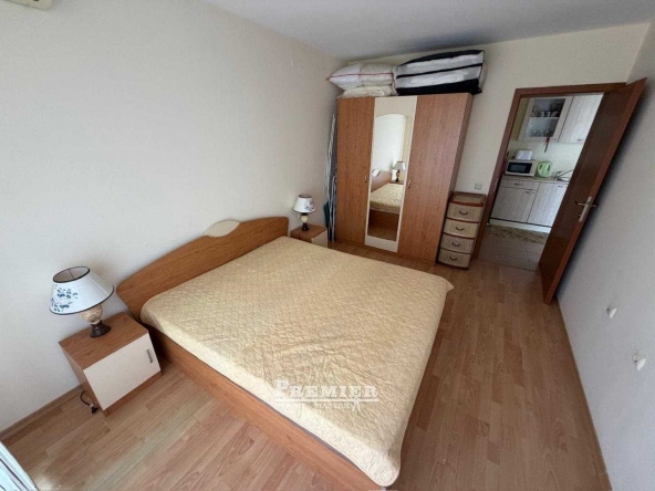 Двустаен апартамент в к.к. Слънчев бряг - 56 кв.м за 620 €/кв.м - Снимка #1